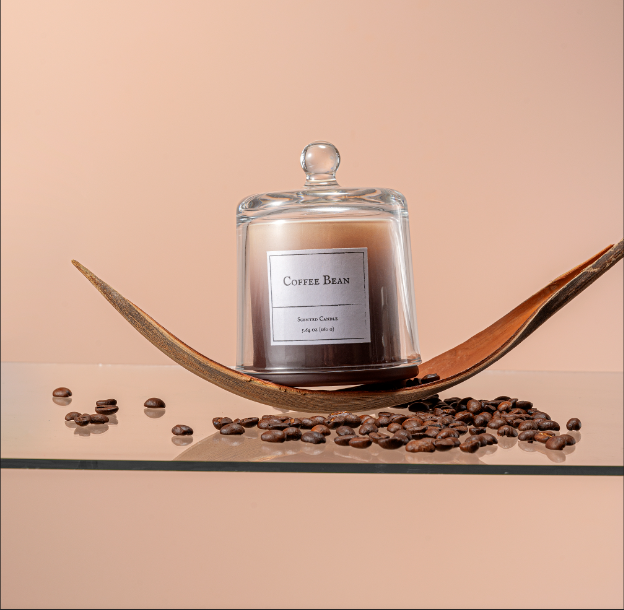 Mioriva Mioriva Ritual Candle No. 021 in a home fragrance setting