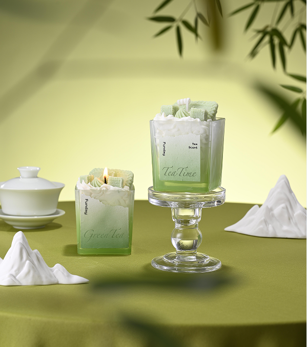 Mioriva Mioriva Ritual Candle No. 028 in a home fragrance setting