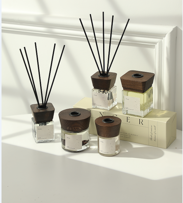Mioriva Mioriva Reed Diffuser No. 092 in a home fragrance setting